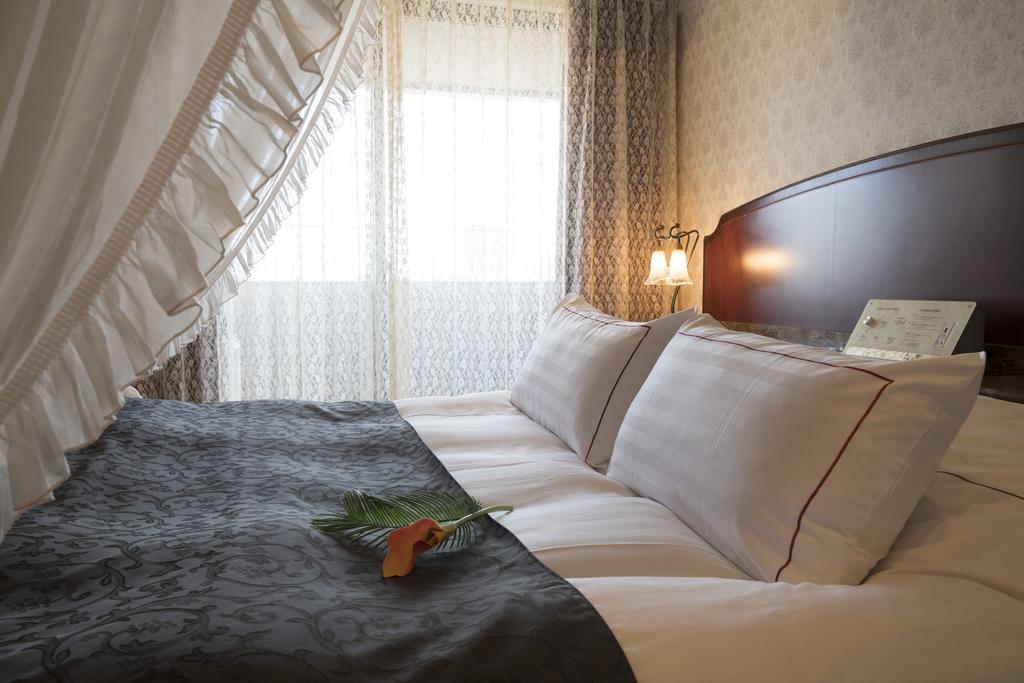 Hotel Alps (Adults Only) Osaka Ngoại thất bức ảnh