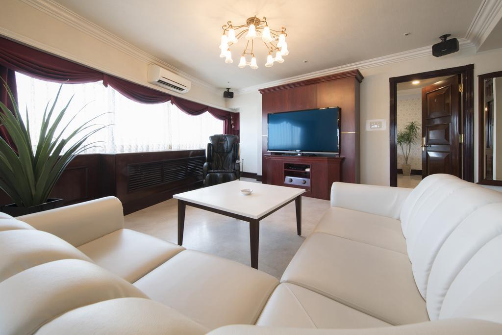 Hotel Alps (Adults Only) Osaka Ngoại thất bức ảnh
