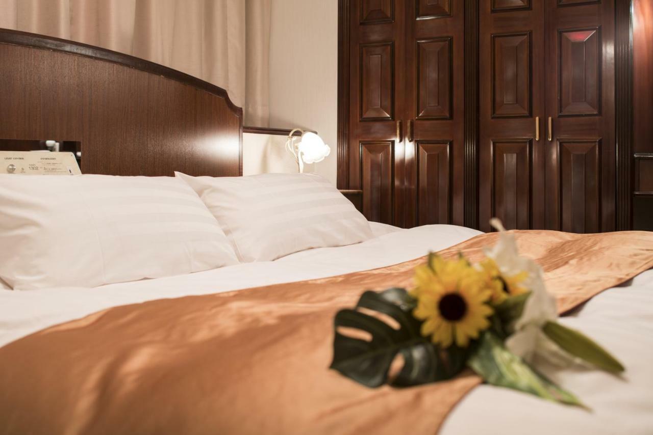 Hotel Alps (Adults Only) Osaka Ngoại thất bức ảnh
