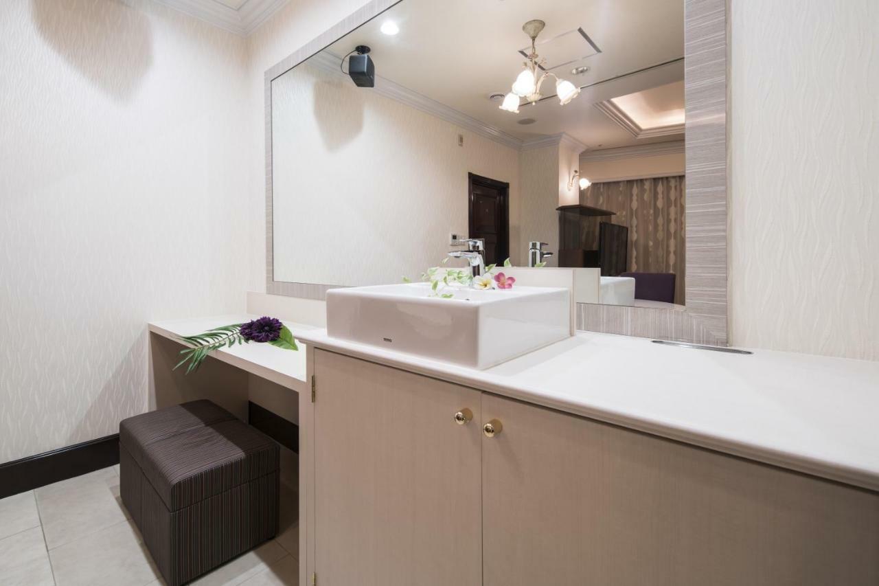 Hotel Alps (Adults Only) Osaka Ngoại thất bức ảnh